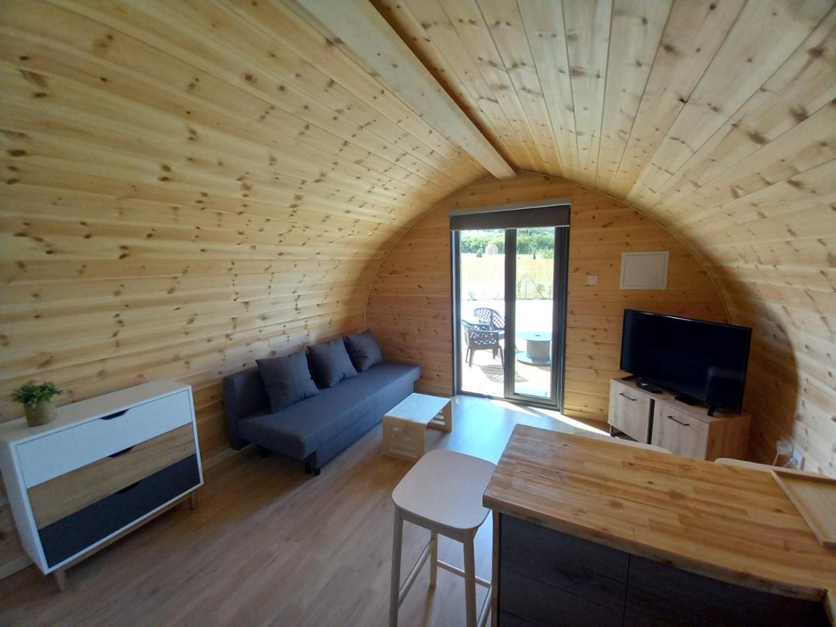 Hotel Glamping Pod à Prodromi Extérieur photo
