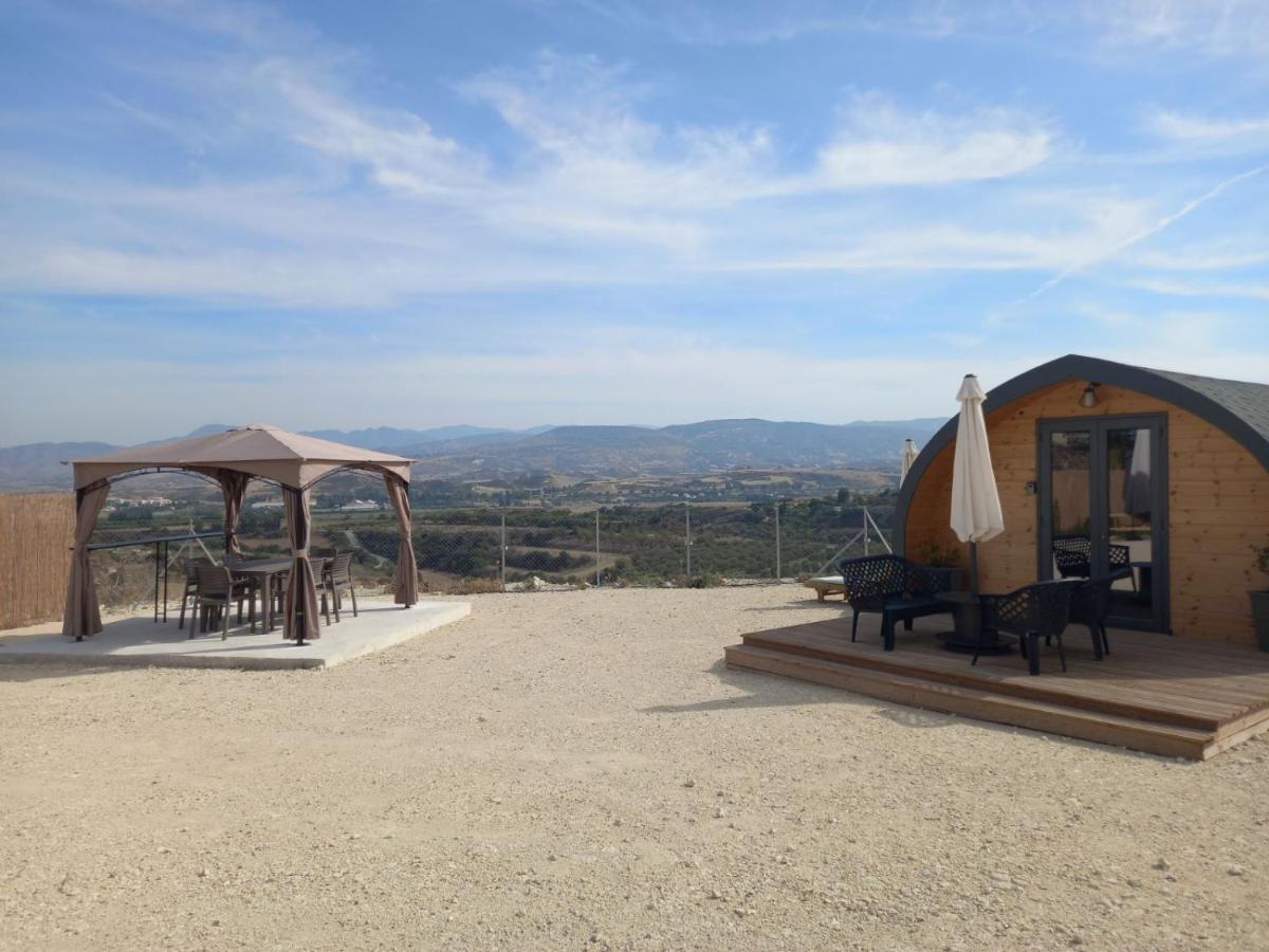 Hotel Glamping Pod à Prodromi Extérieur photo